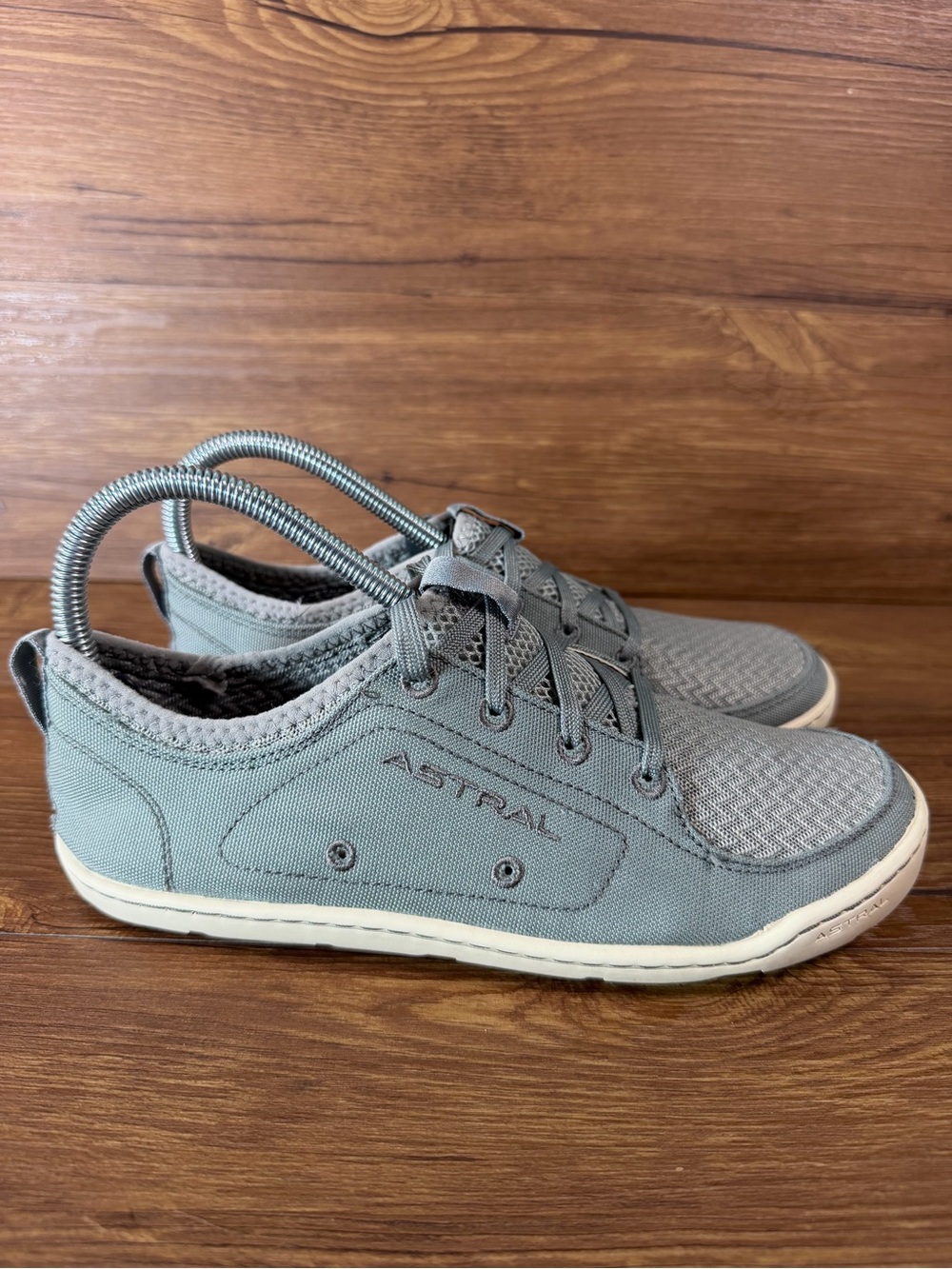 Astral Loyak Water Shoes Women's Size 7 Sneakers